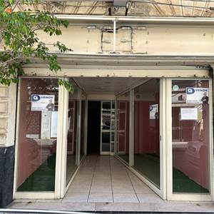 Negozio In Vendita a Augusta