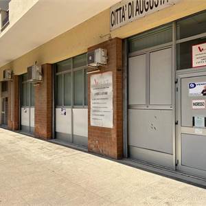 Ufficio In Vendita a Augusta