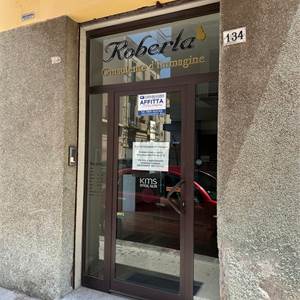 Negozio In Affitto a Augusta