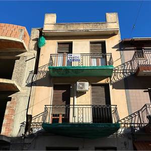 Stabile / Palazzo In Vendita a Augusta