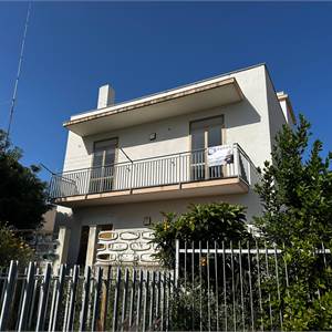 Appartamento In Vendita a Augusta